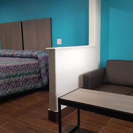 Moonlight Inn & Suites Jersey Village Δωμάτιο φωτογραφία
